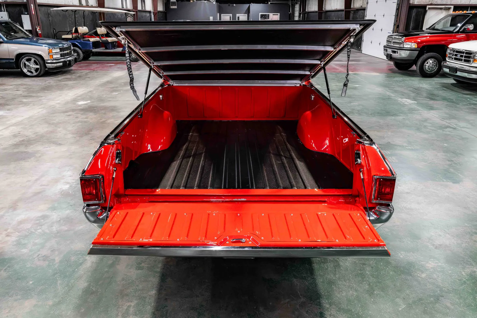 1970-Chevrolet-El Camino-Red-178458-50.jpg